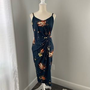 Fitted floral dress.